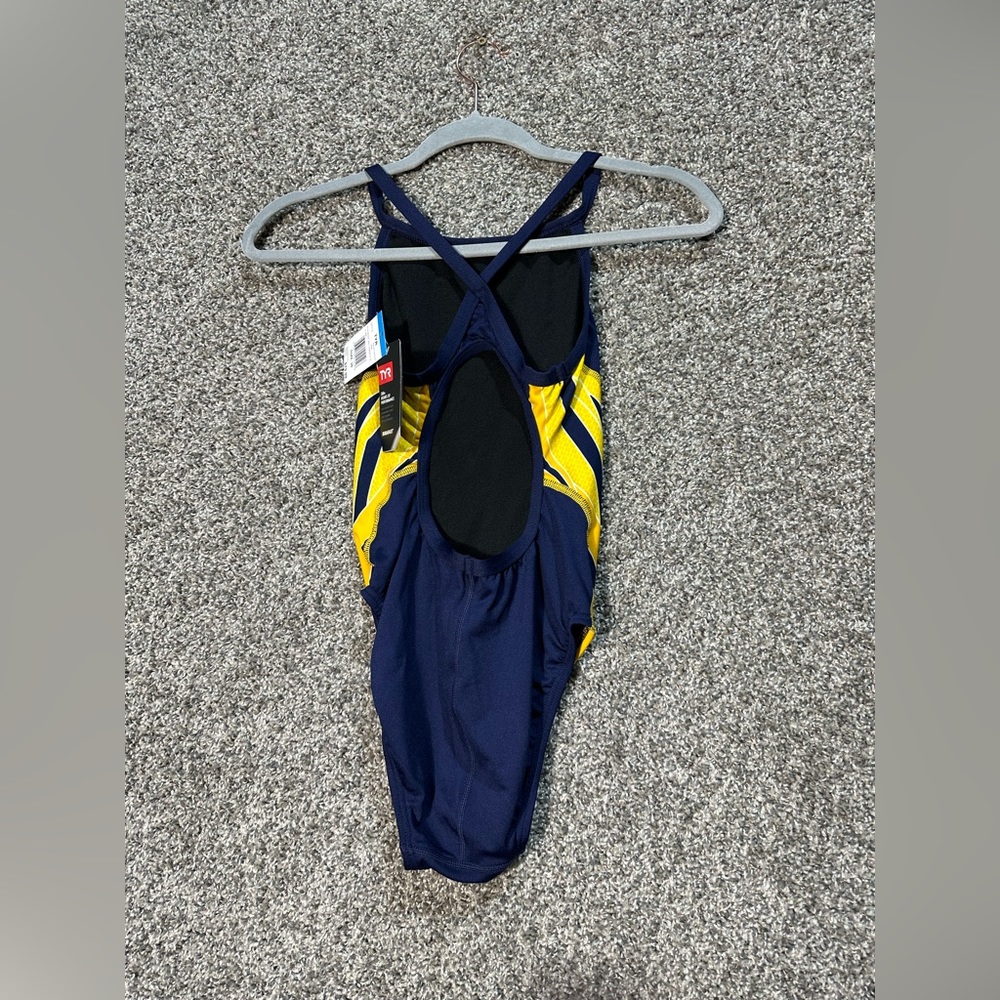NWT TYR SPORT Phoenix Splice DiamondFit Swimsuit Size 30 - Picture 4 of 6